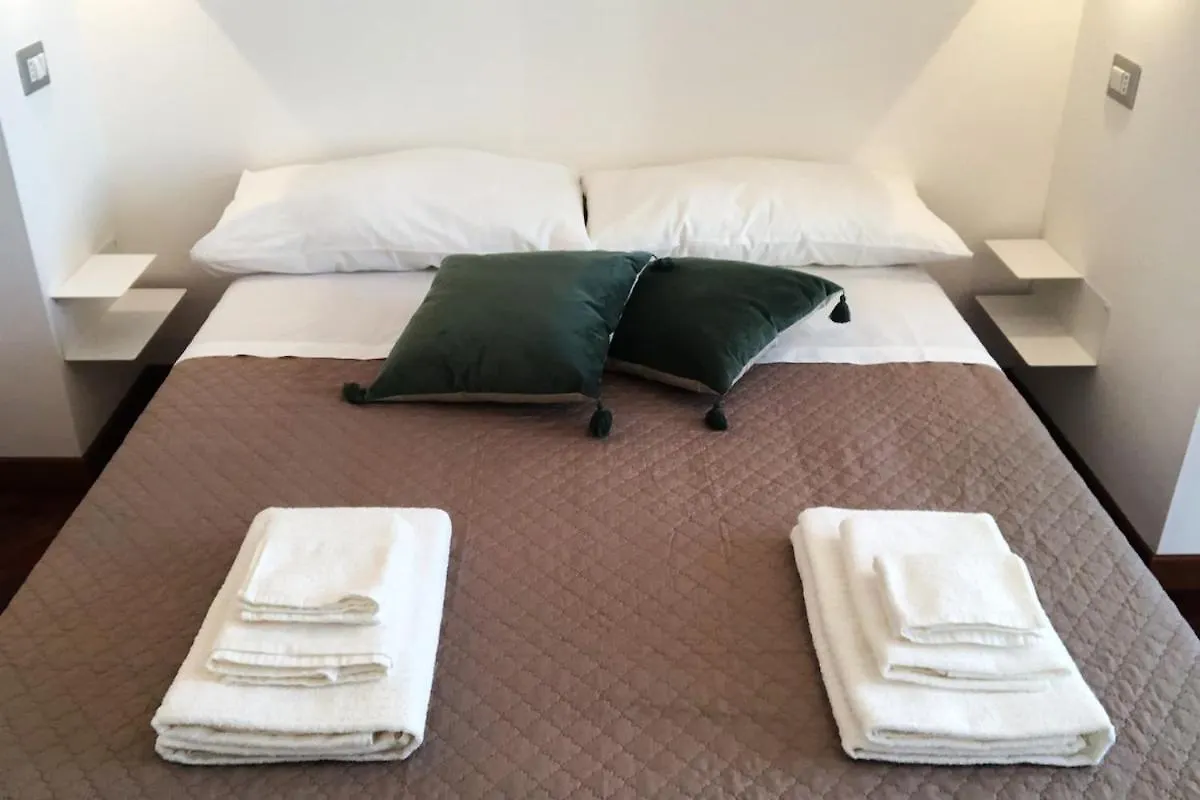 Bilocale Per Visitare La Citta,Concerti E Partite Apartment Milan